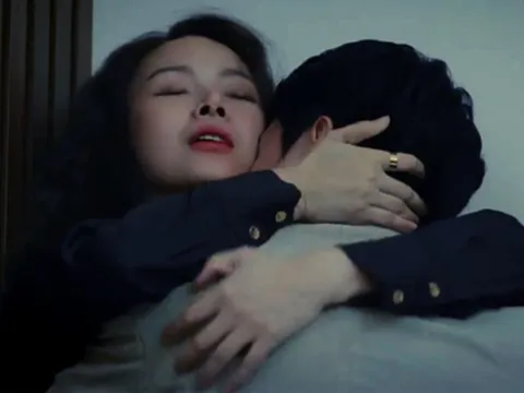 Phản ứng của Hồng Quang khi vợ đóng cảnh nóng nhưng chưa xin phép