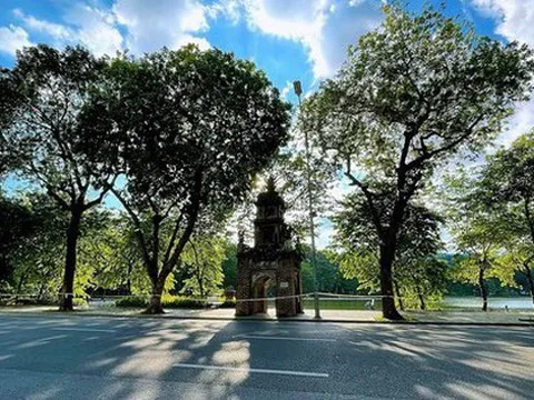 Miền Bắc hửng nắng trước khi đón đợt mưa dông mới