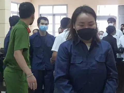 Nghị án kéo dài vụ hút mỡ bụng, nâng mũi "chui" làm chết người