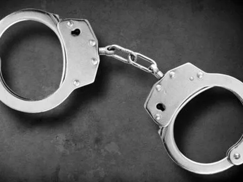 Tạm giam phóng viên ép Phó Chủ tịch huyện đưa 300 triệu đồng