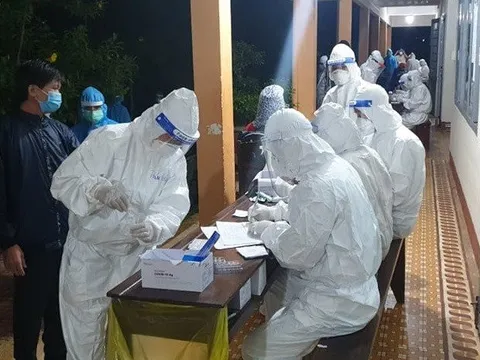 Yêu cầu xác định trách nhiệm việc thu phí xét nghiệm PCR cao hơn quy định