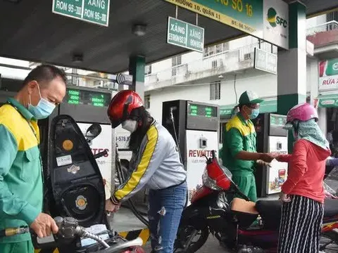 Điều hành giá xăng dầu linh hoạt, tránh gây sốc