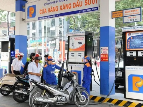 Liệu giá xăng có tiếp tục giảm sau kỳ nghỉ lễ?