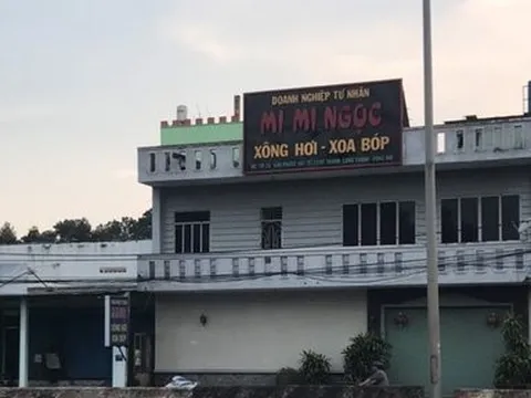 Khởi tố vụ mua bán 2 thiếu nữ 15 tuổi về ép massage kích dục cho khách