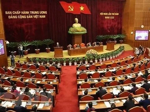 Quy định mới về trách nhiệm, quyền hạn của Bộ Chính trị trong quản lý cán bộ