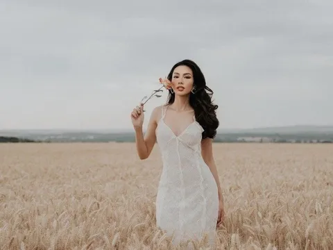 Hoa hậu Thùy Tiên bị réo tên trong đường dây bán dâm 15.000 USD