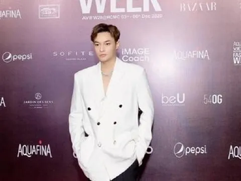 Phá đường dây bán dâm có nhiều người đẹp showbiz, giá 15.000 USD/lượt