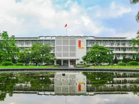 Trường đại học rộng nhất trung tâm Hà Nội, sinh viên phải tra bản đồ để tìm đường