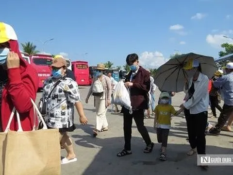 Khánh Hòa: Vì sao Bến tàu du lịch Nha Trang thường ùn ứ giao thông?