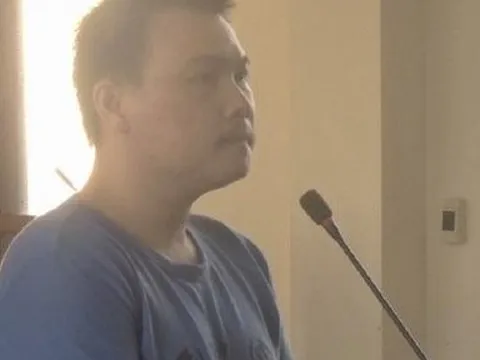 Chém thầy giáo cũ vì nhớ chuyện bị đuổi học, lĩnh án 8 năm tù