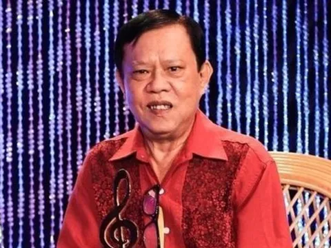 "Vua nhạc sến" Vinh Sử 3 lần tự "xây mộ" cho mình