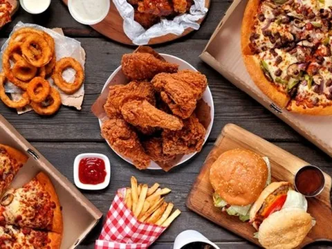 Tìm thấy chất "tiêu diệt bản lĩnh đàn ông" trong 80% thức ăn nhanh