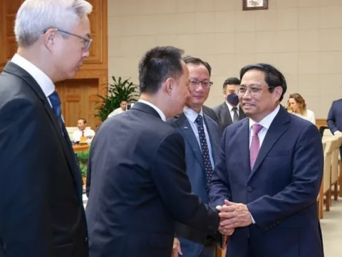 Thủ tướng: “Các doanh nghiệp hãy giữ vững niềm tin khi đầu tư vào Việt Nam”