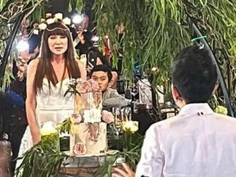 Phương Uyên cưới ca sĩ Thanh Hà