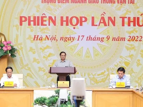 Thủ tướng: Rất sốt ruột với tình trạng ách tắc giao thông ở TP HCM và Hà Nội