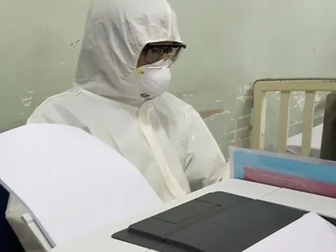 NÓI THẲNG: Rắn ngậm phong bì - hãy thôi xúc phạm, vô ơn!