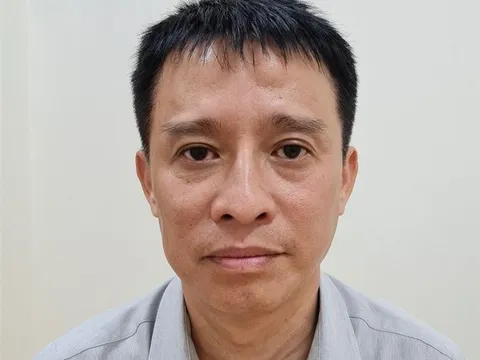 Bắt Vụ trưởng Vụ Quan hệ quốc tế, Văn phòng Chính phủ