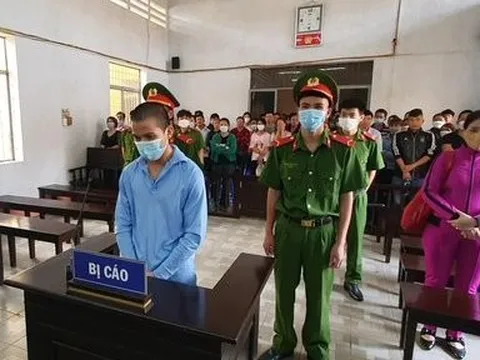 Nam thanh niên lĩnh án 7 năm tù vì mâu thuẫn tiếng nẹt pô