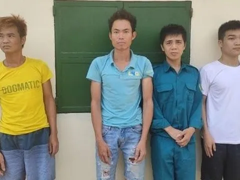 Bắt nhóm đối tượng đánh bạc hàng chục tỷ đồng trên mạng