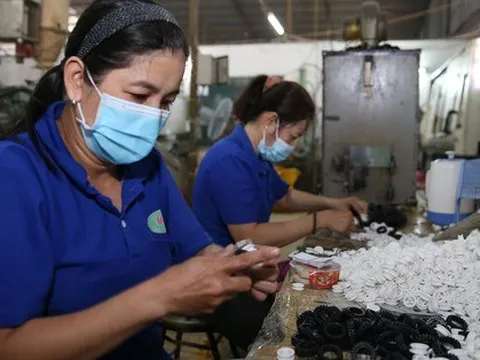 Chính sách BHXH, tiền lương công chức, viên chức có hiệu lực từ tháng 10-2022