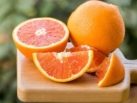Những người này nên kiêng ăn cam để tránh "rước bệnh vào thân"?