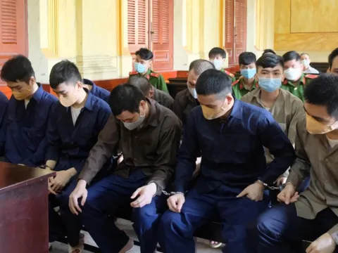 Vụ sát hại Quân “Xa lộ”: Bắt nữ giám đốc cấp tiền cho kẻ phạm tội bỏ trốn