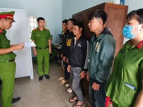 Hỗn chiến vì mâu thuẫn trong lúc ăn nhậu, 4 đối tượng bị bắt tạm giam