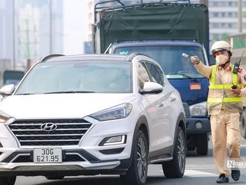 Hà Nội: CSGT tăng cường xử phạt các phương tiện đi vào làn khẩn cấp