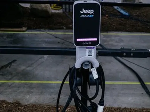 Muốn xe điện thành công ở Mỹ và châu Âu, VinFast phải vượt qua Tesla ở vấn đề này