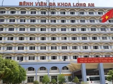 Long An: Nhóm côn đồ cầm hung khí lao vào bệnh viện truy sát bệnh nhân