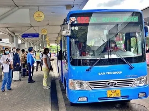 Xe buýt sân bay Tân Sơn Nhất: Vì sao vẫn ế khách?