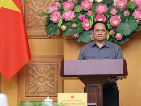 Thủ tướng chủ trì họp đánh giá tình hình, khắc phục thiệt hại do bão Noru