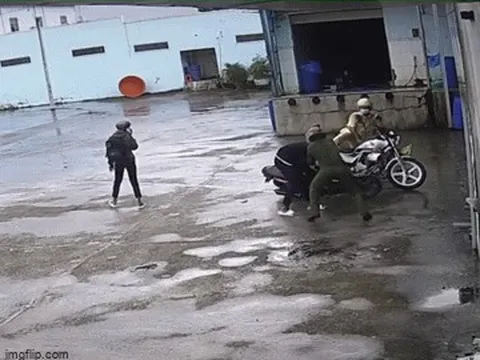 Xác minh đoạn clip công an vung tay "múa võ" với người vi phạm