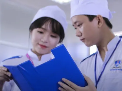 Tp.HCM: Tìm giải pháp thiếu hụt nhân lực điều dưỡng tại bệnh viện công