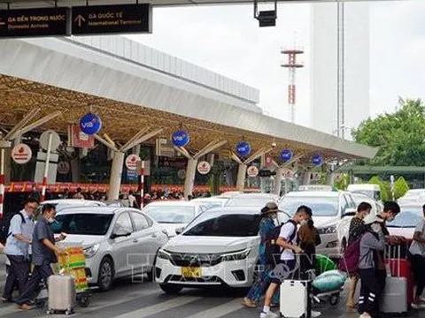 Tìm 'lối ra' khu vực sân bay Tân Sơn Nhất - Bài 1: Ùn từ trong ra ngoài