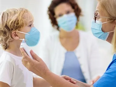 Mỹ: Hướng dẫn đầu tiên về COVID-19 kéo dài ở trẻ, nhiều điều rất dễ phụ huynh tự làm được