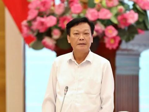 Gần 40.000 cán bộ, công chức thôi việc: Bộ Nội vụ kiến nghị tăng lương