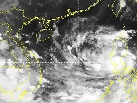 Cảnh báo bão Noru chỉ sau cấp thảm họa, nhiều tỉnh miền Trung báo động đỏ