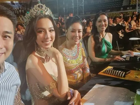 DV Minh Tiệp: "Hà Kiều Anh ngại một chút khi ngã ở sân khấu"