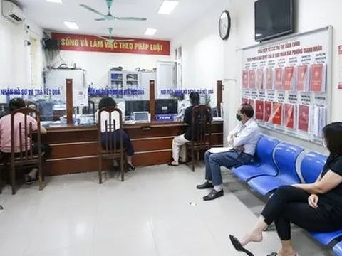 Hà Nội: Hạn chế cần tới CCCD, sổ hộ khẩu trong thủ tục hành chính
