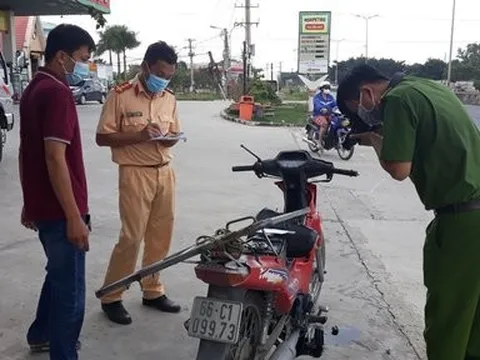 Điều tra vụ tai nạn xe giường nằm tông chết người đứng ven đường