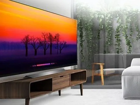 Giảm mạnh 80%, nhiều mẫu tivi hạng sang rớt giá chưa từng có