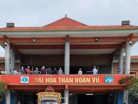 Bắt Chủ tịch một công ty tang lễ ở Nam Định