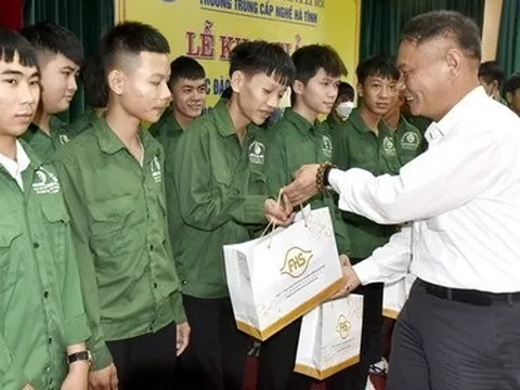 Công ty Formosa hợp tác đào tạo sinh viên với trường nghề Hà Tĩnh