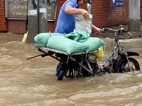 Tp.Cần Thơ cho học sinh học tại nhà để tránh triều cường