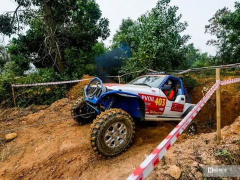 200 VĐV tranh tài tại giải đua xe Ô tô Địa hình Việt Nam 2022.