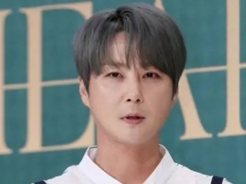 Ngôi sao nhóm Shinhwa bị bắt