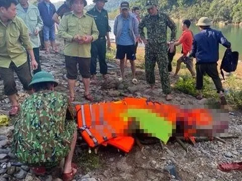 Một cán bộ Khu dự trữ thiên nhiên Động Châu-Khe nước trong bị lũ cuốn trôi