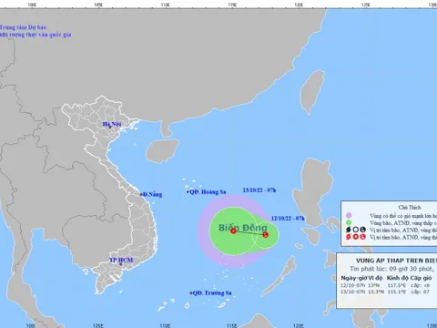 Biển Đông sắp có áp thấp nhiệt đới; Trung Bộ mưa lớn diện rộng