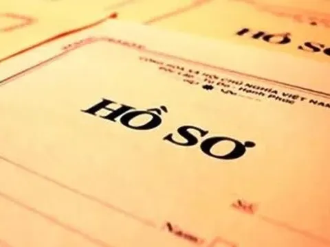 Cô gái 26 tuổi bị lừa khi đưa 1,5 tỉ đồng nhờ xin việc vào ngành công an